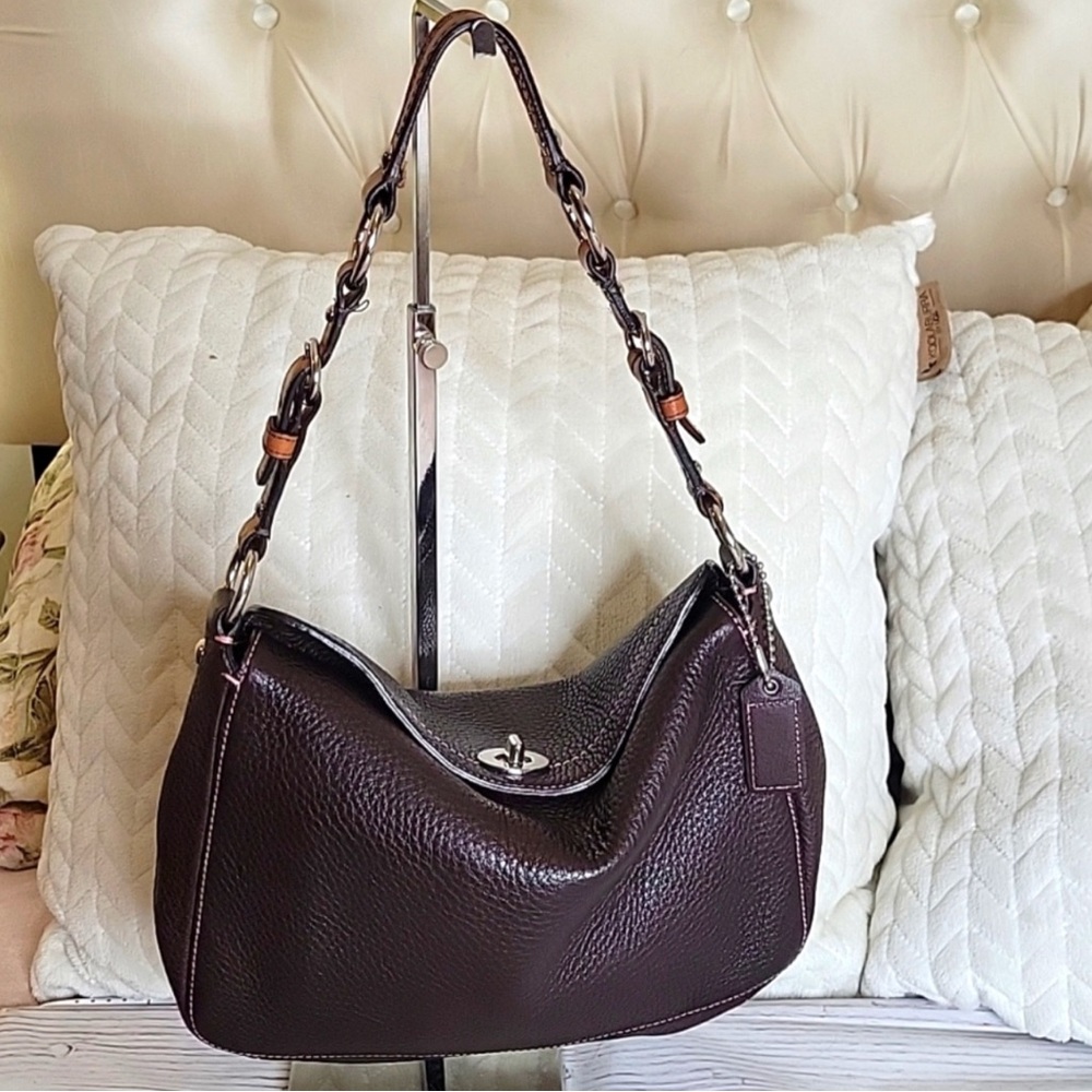 Coach Brown Leather Vintage Turnlock Bag Mint Condition